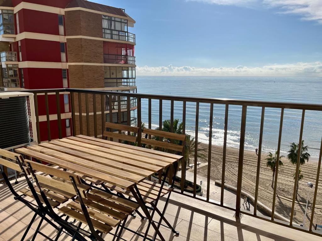 Frente Al Mar En Con Parking 4 Personas Apartment Calp