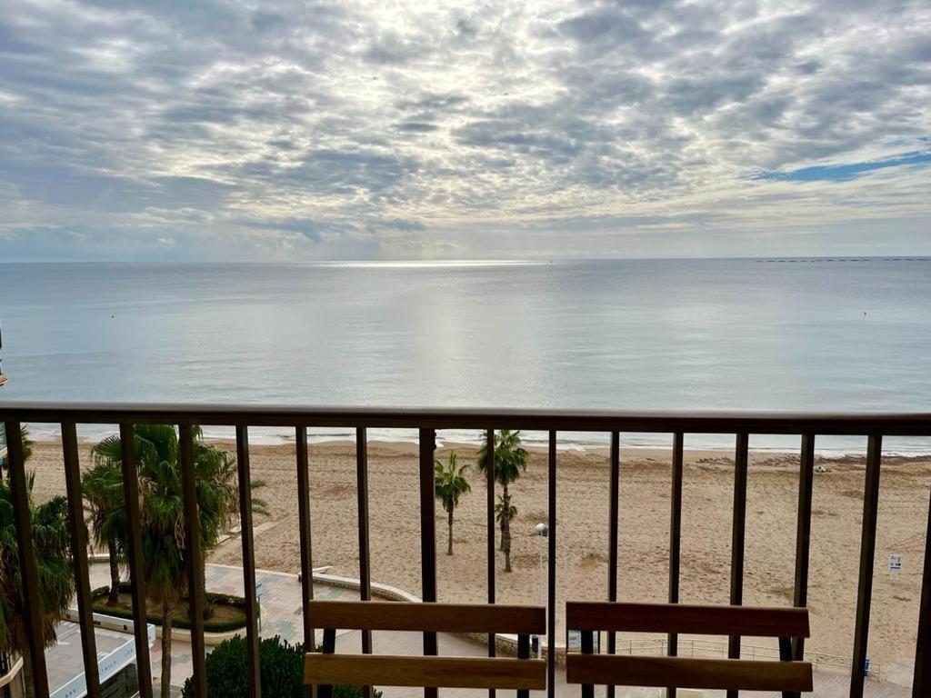 Frente Al Mar En Con Parking 4 Personas Apartment